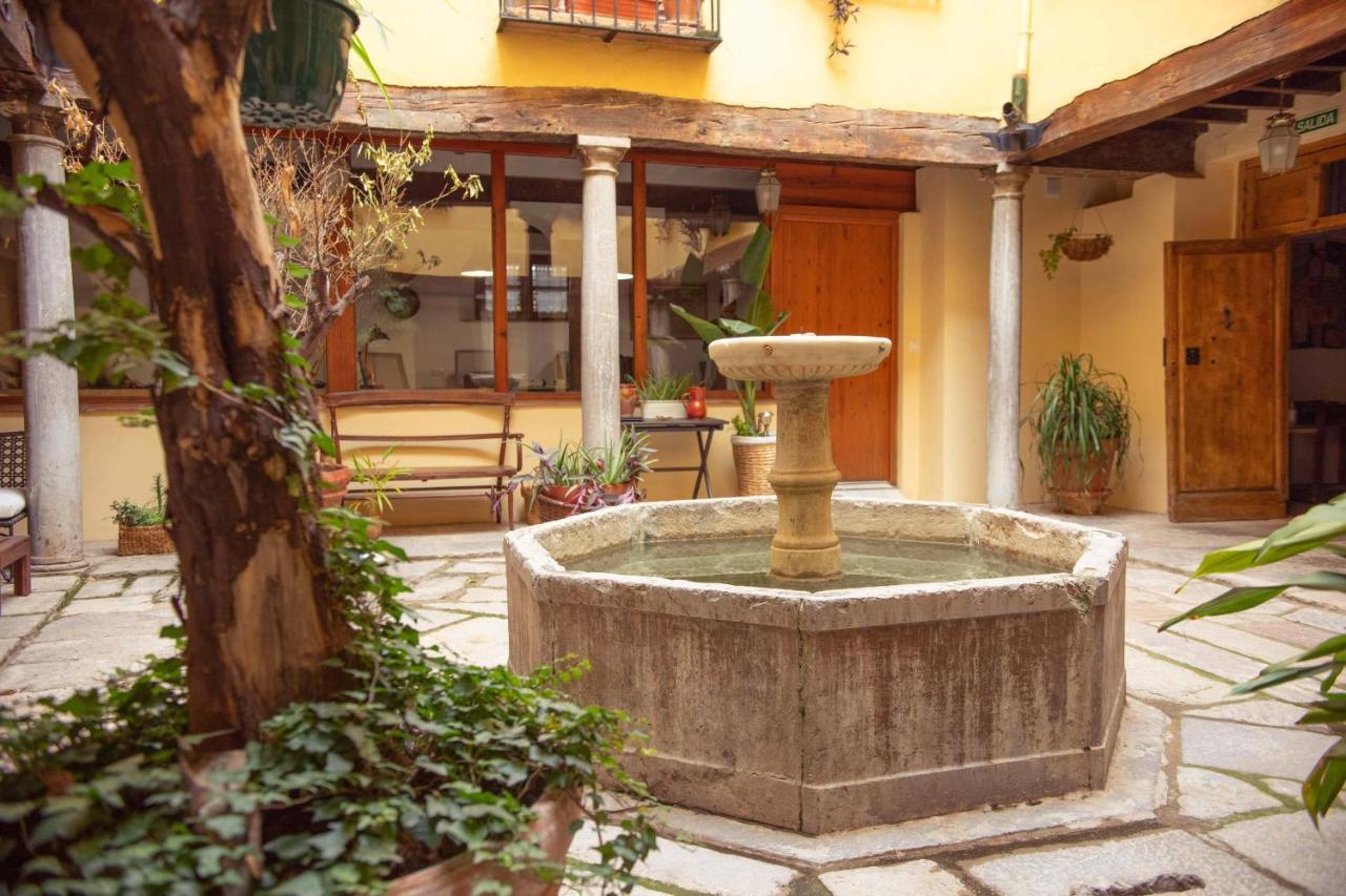 Alh Patio Apartamentos Granada Exterior foto